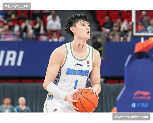 曾凡博NBA首秀全场零数据3犯表现惨淡 是否更适合回归CBA发展 曾凡博NBA首秀全场零数据3犯表现惨淡 是否更适合回归CBA发展